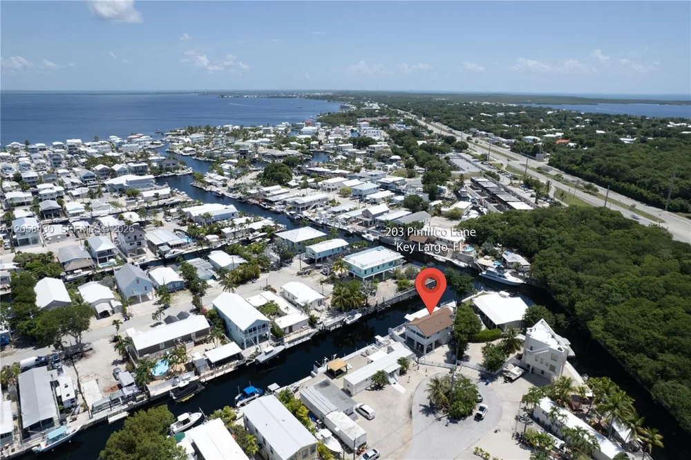 203 Pimilico Ln Key Largo, FL 33037