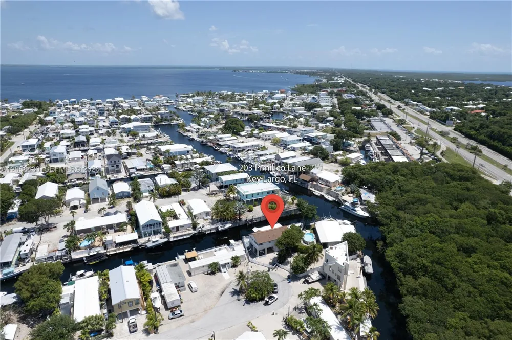 203 Pimilico Ln Key Largo, FL 33037