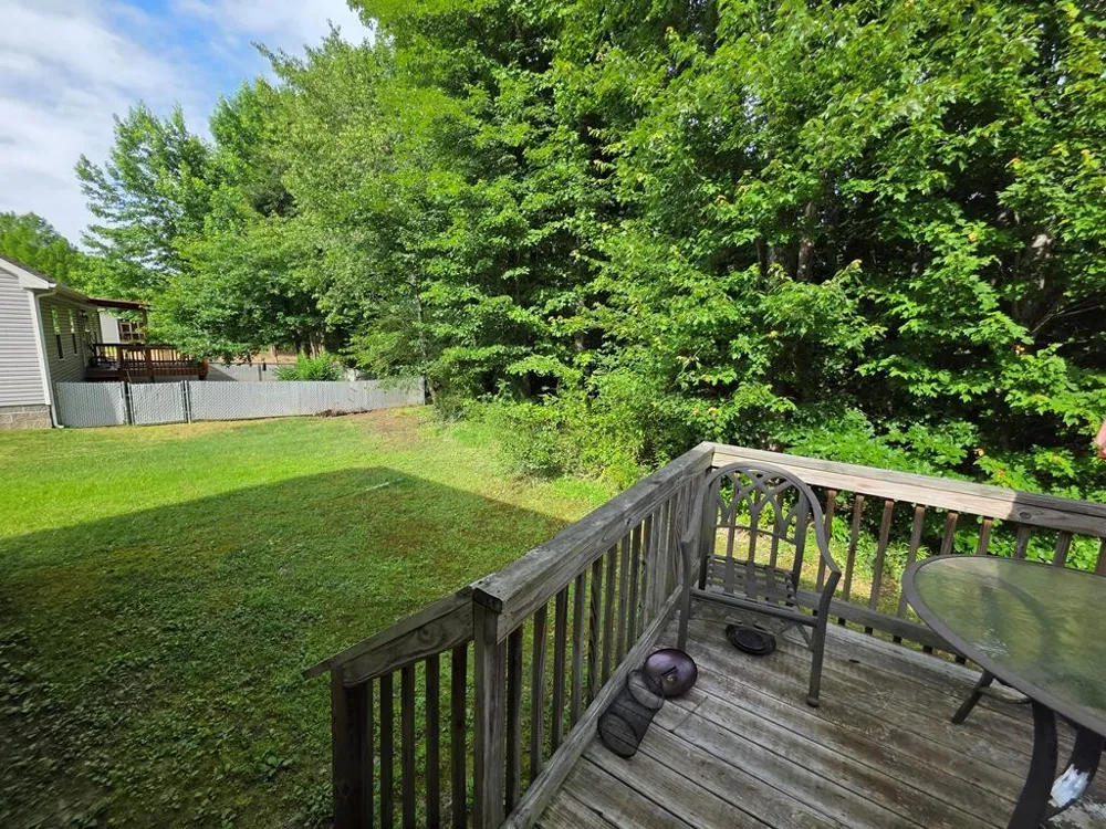 189 Foxfire Rd Paris, TN 38242