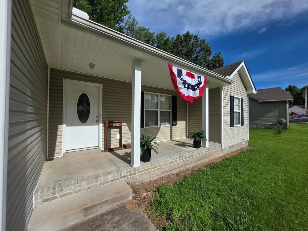 189 Foxfire Rd Paris, TN 38242