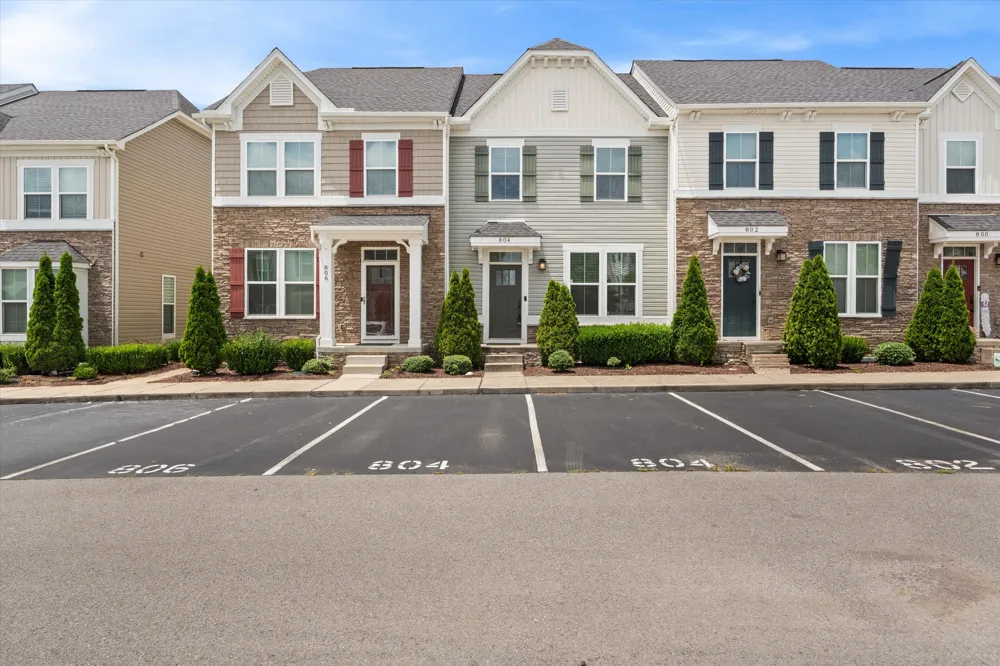 4316 Summercrest Blvd #804 Antioch, TN 37013