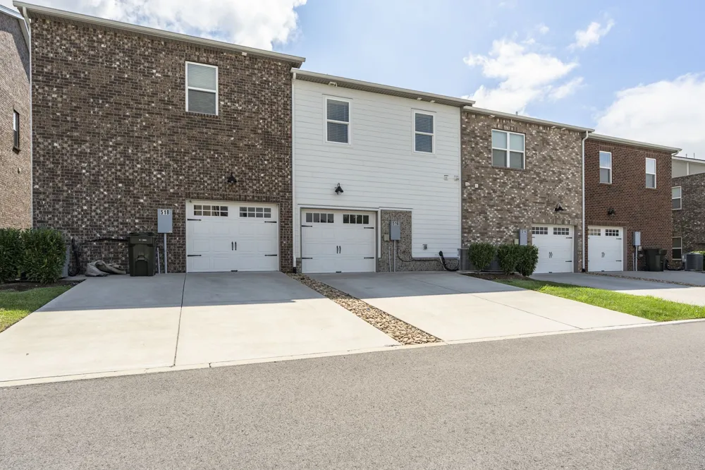 516 Tobias St Gallatin, TN 37066