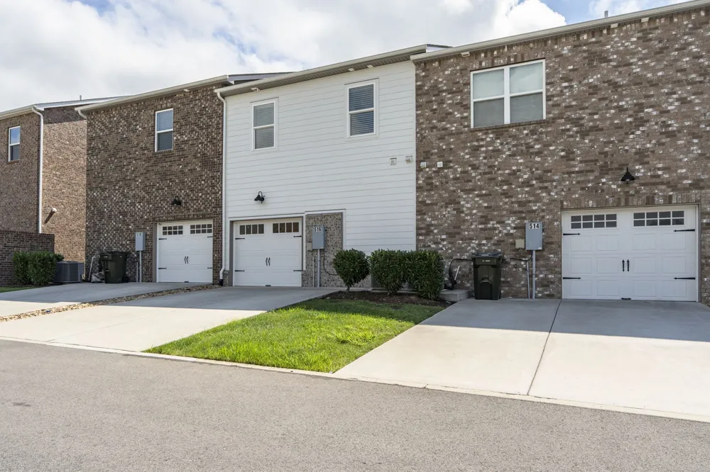 516 Tobias St Gallatin, TN 37066