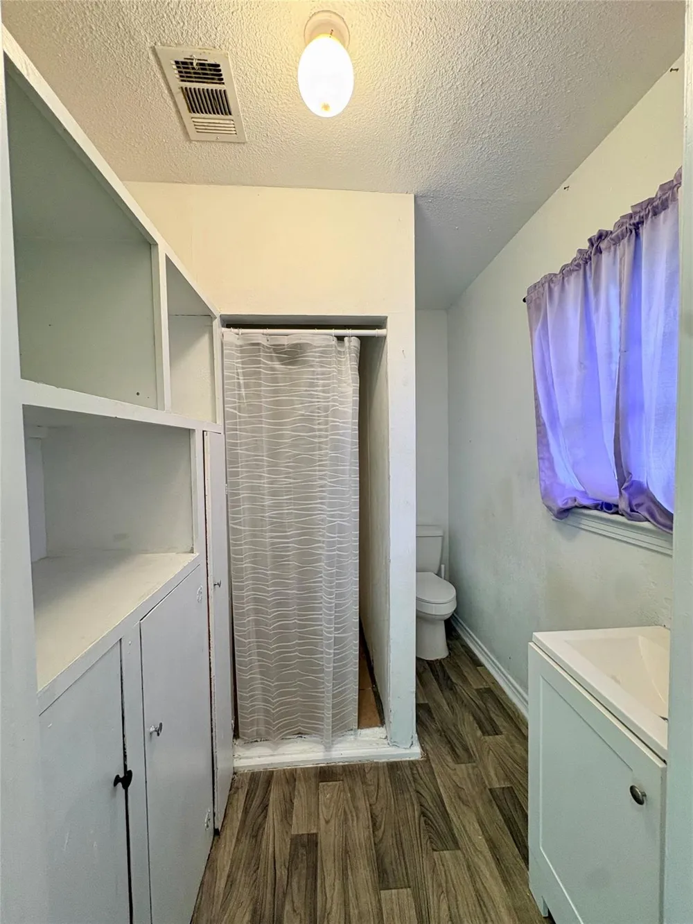 217 S 17th Street West Columbia, TX 77486