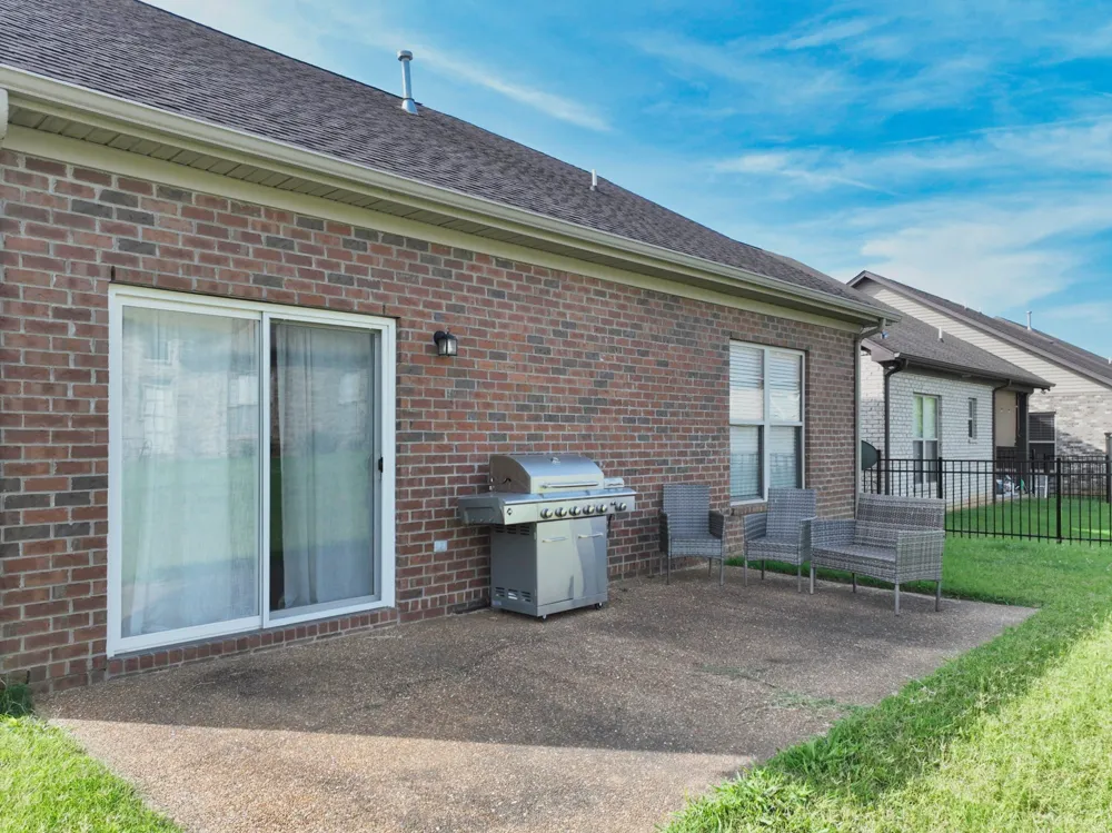 127 England Pl Hendersonville, TN 37075