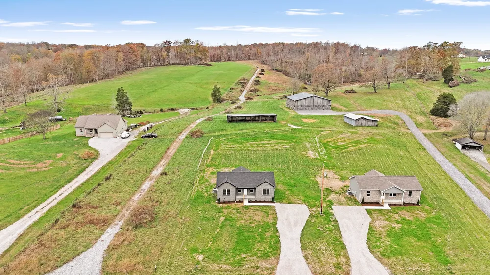 1776 Old Gallatin Rd Portland, TN 37148