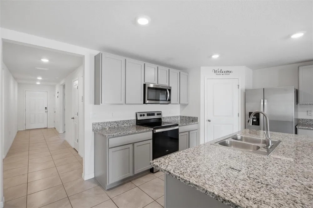 9295 VAN ALLEN WAY Spring Hill, FL 34608