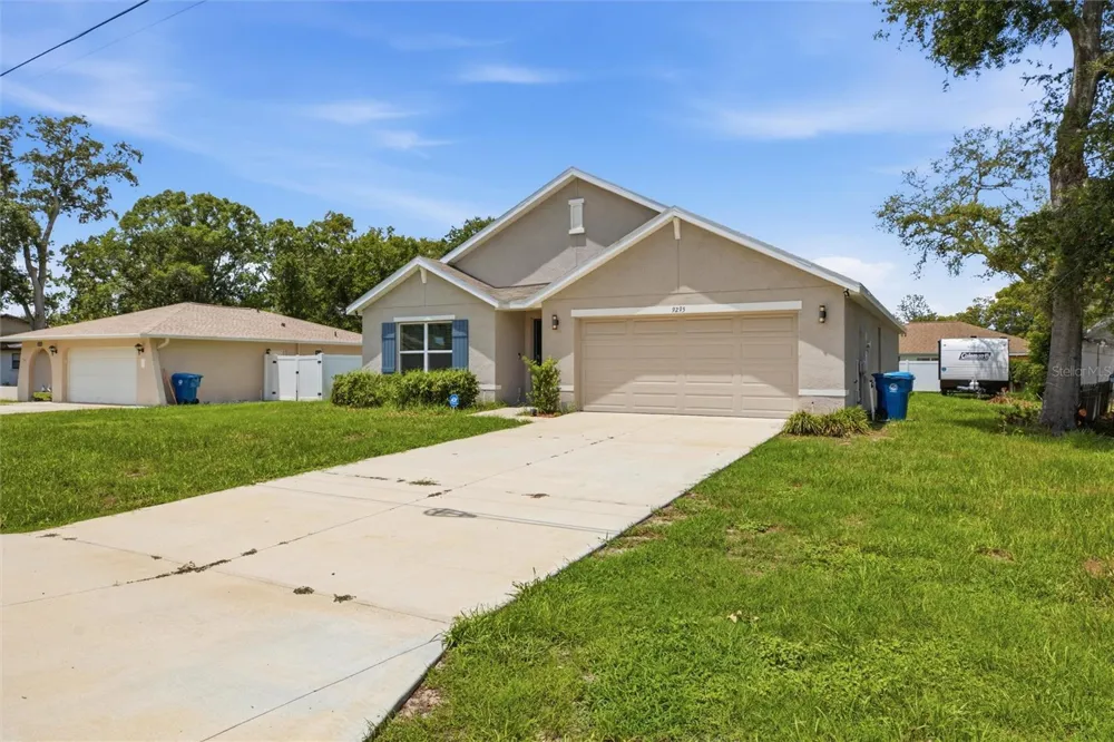 9295 VAN ALLEN WAY Spring Hill, FL 34608