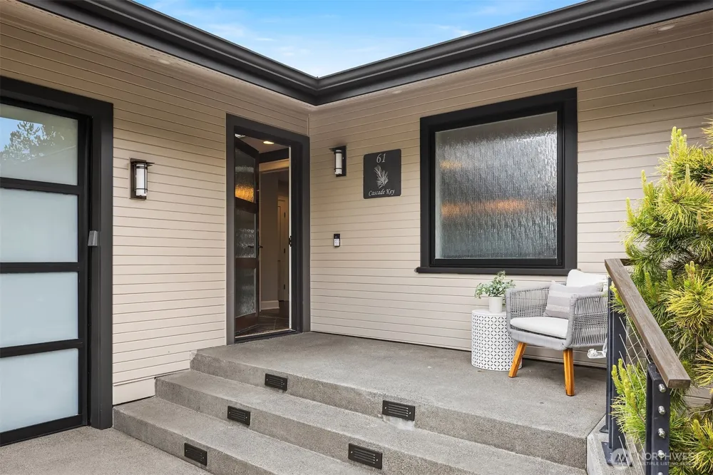 61 Cascade Key Bellevue, WA 98006