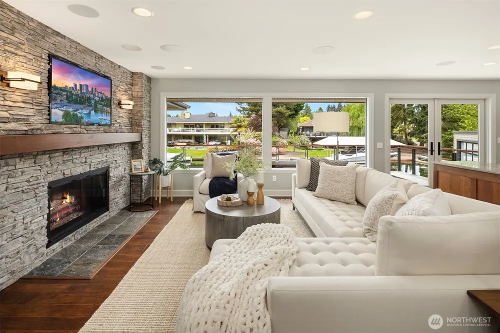 61 Cascade Key Bellevue, WA 98006