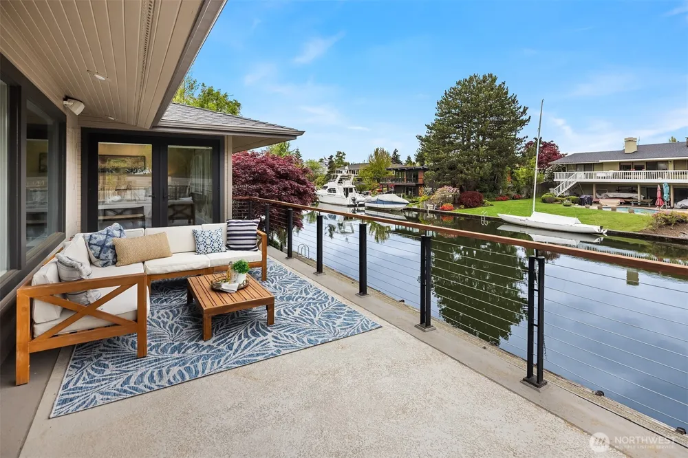 61 Cascade Key Bellevue, WA 98006