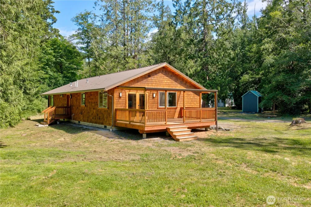 5621 Paradise Lane Anacortes, WA 98221