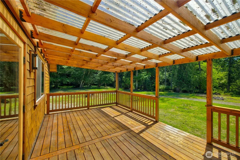 5621 Paradise Lane Anacortes, WA 98221