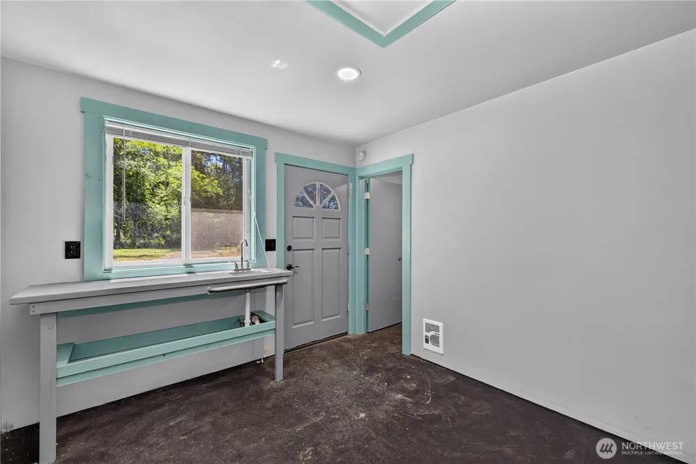5621 Paradise Lane Anacortes, WA 98221