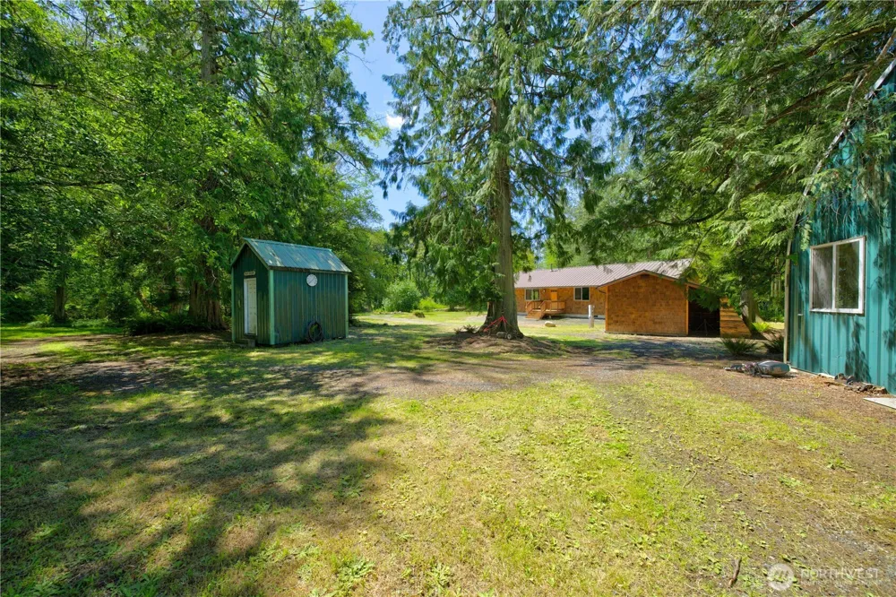 5621 Paradise Lane Anacortes, WA 98221