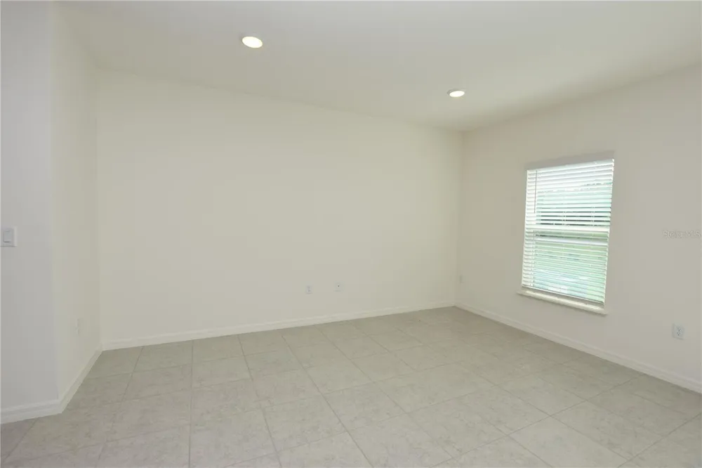 3913 ACADEMIA AVENUE Lakeland, FL 33803