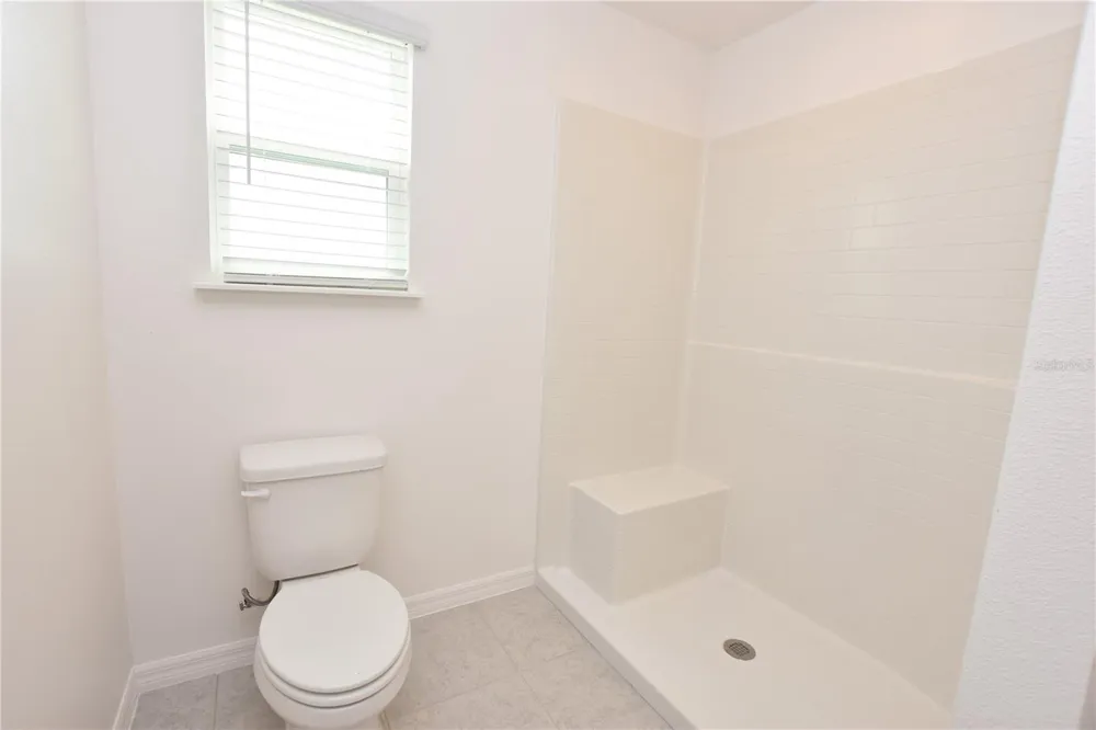 3913 ACADEMIA AVENUE Lakeland, FL 33803