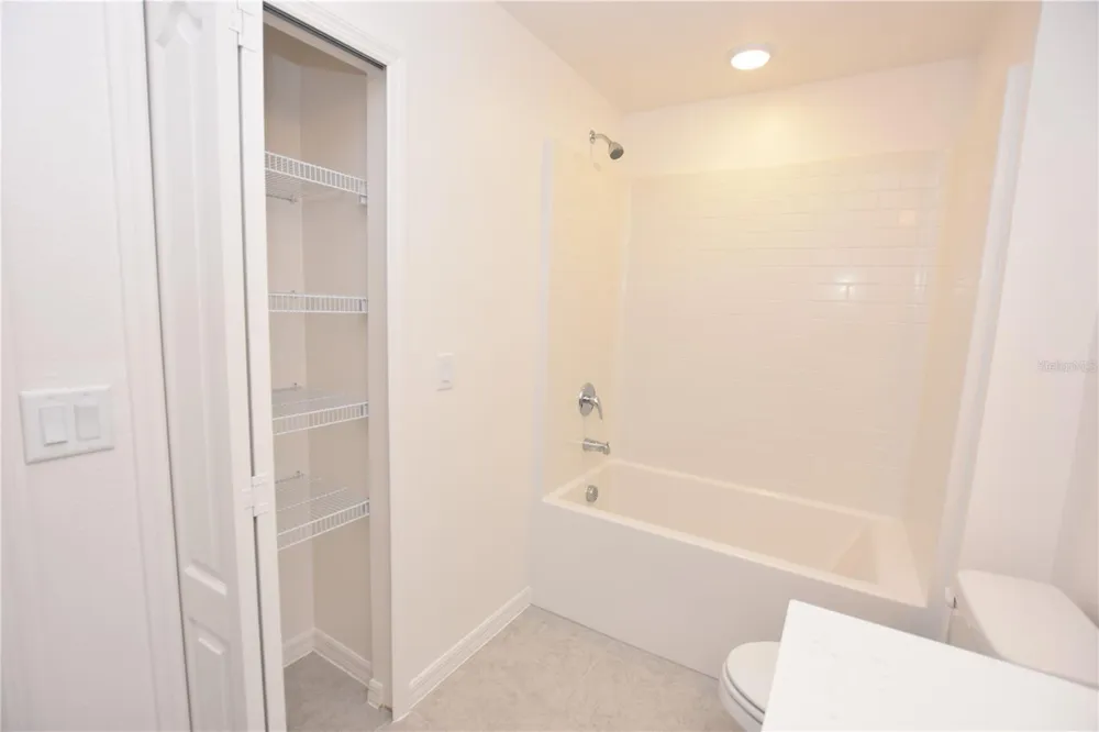 3913 ACADEMIA AVENUE Lakeland, FL 33803