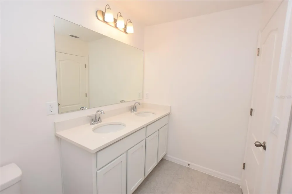 3913 ACADEMIA AVENUE Lakeland, FL 33803