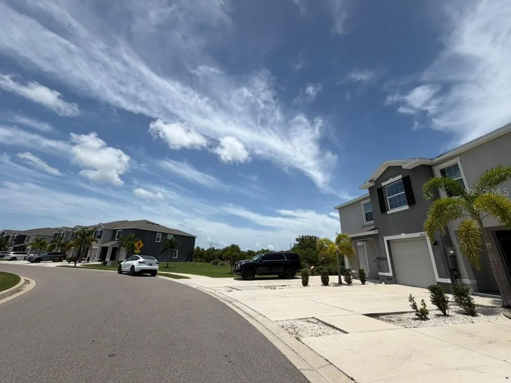 8920 MILESTONE DRIVE Sarasota, FL 34238