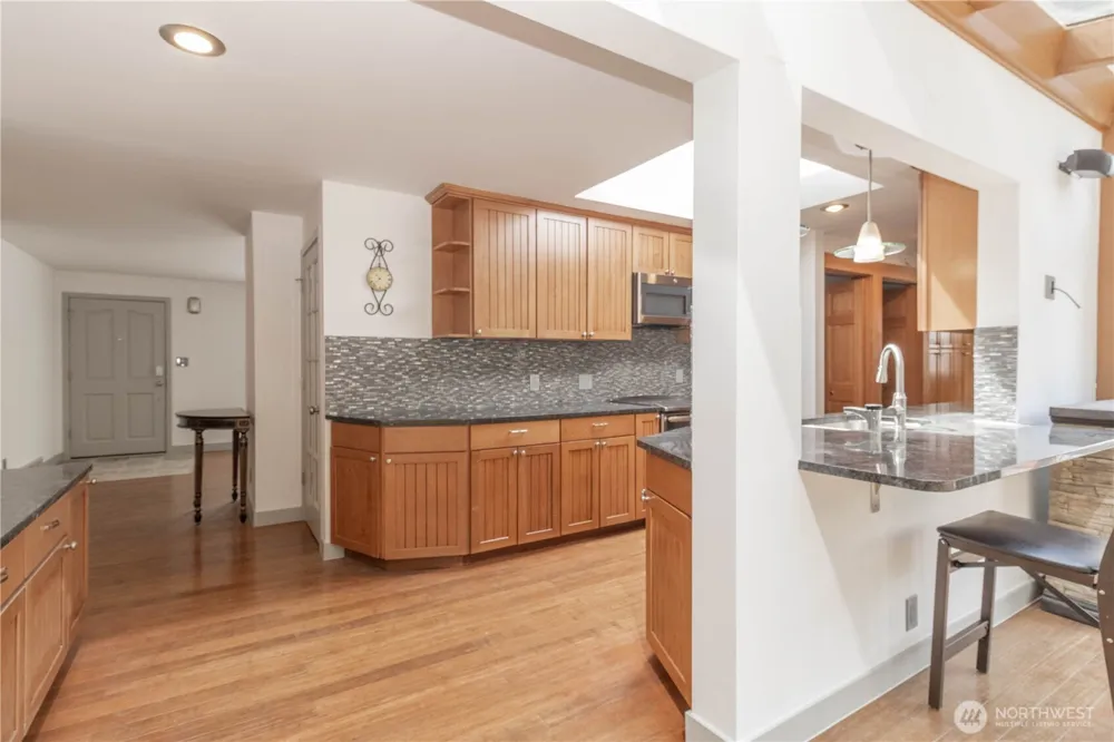 10020 SE 7th Street Bellevue, WA 98004