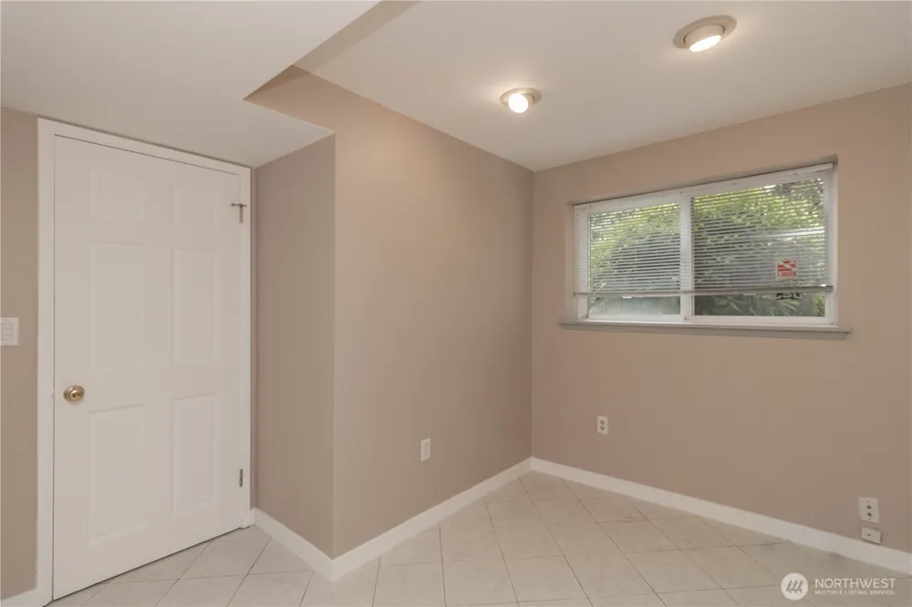 10020 SE 7th Street Bellevue, WA 98004