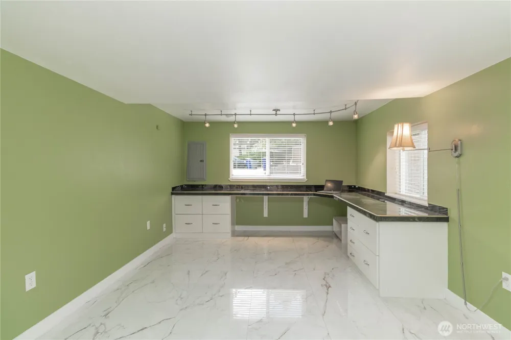 10020 SE 7th Street Bellevue, WA 98004