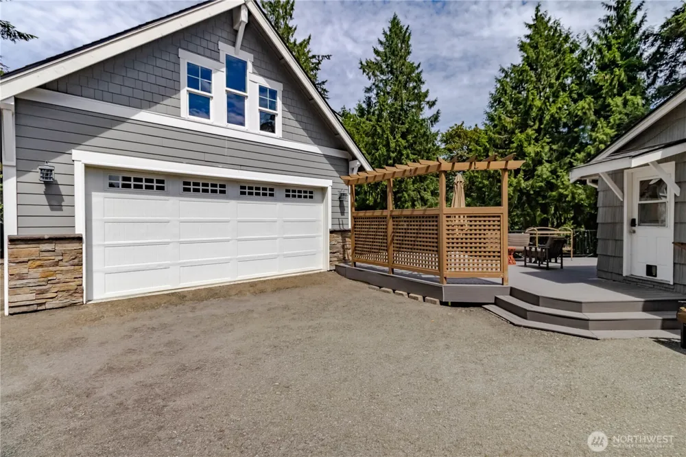 10020 SE 7th Street Bellevue, WA 98004