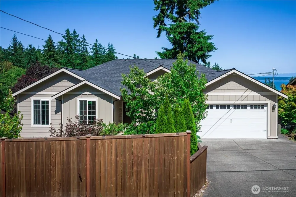 1229 SE Camano Drive Camano Island, WA 98282
