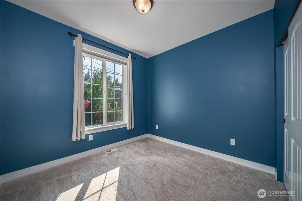 1229 SE Camano Drive Camano Island, WA 98282
