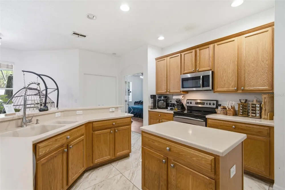 508 DEBRA DRIVE Brandon, FL 33510