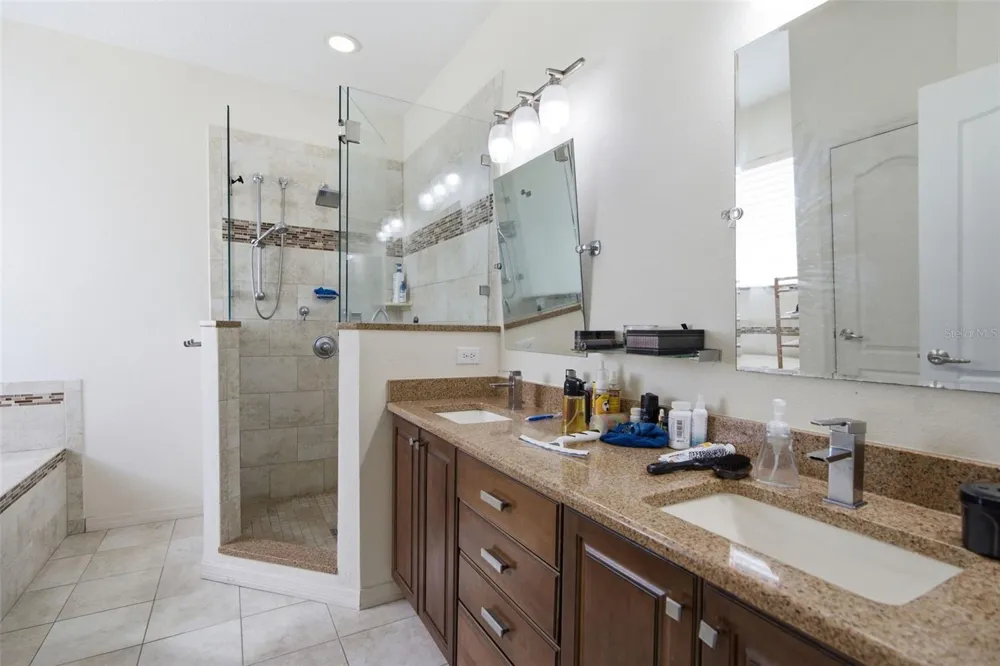 508 DEBRA DRIVE Brandon, FL 33510