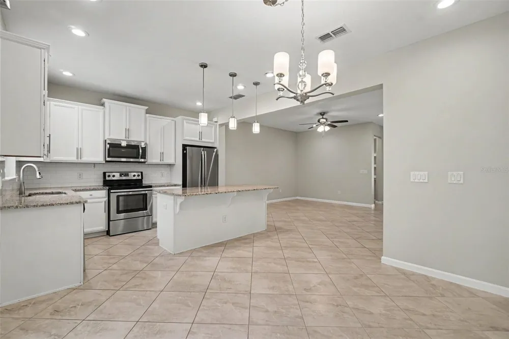 12411 TRAILHEAD DRIVE Bradenton, FL 34211