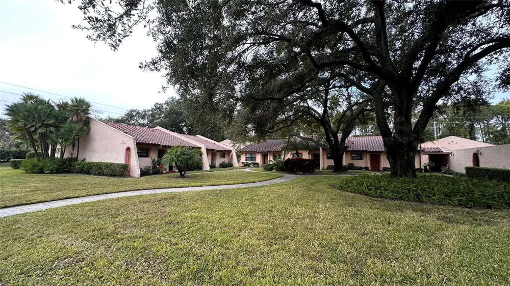 9783 86TH AVENUE Seminole, FL 33777