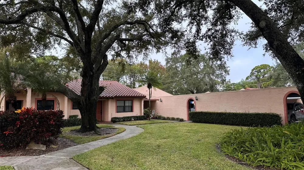 9783 86TH AVENUE Seminole, FL 33777