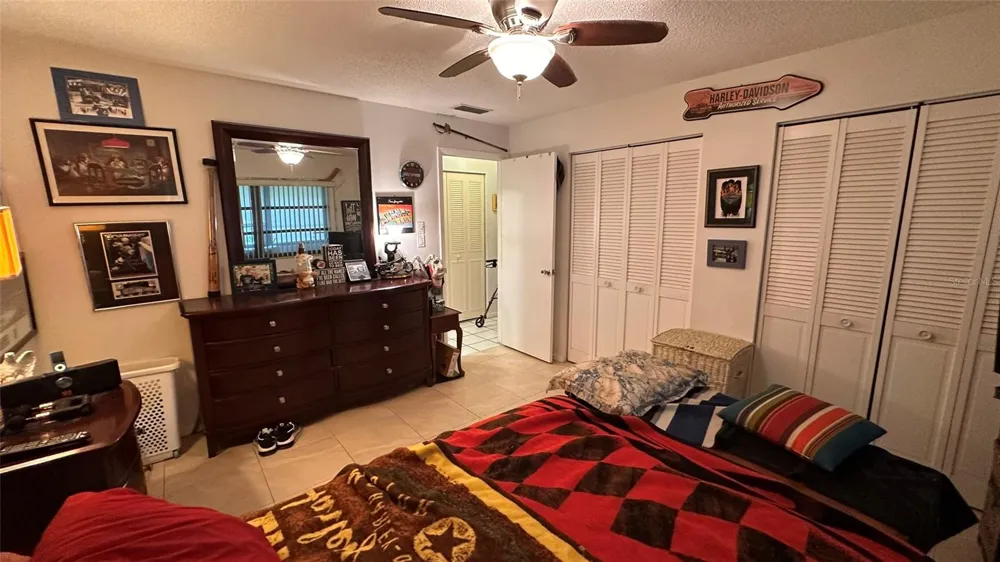 9783 86TH AVENUE Seminole, FL 33777