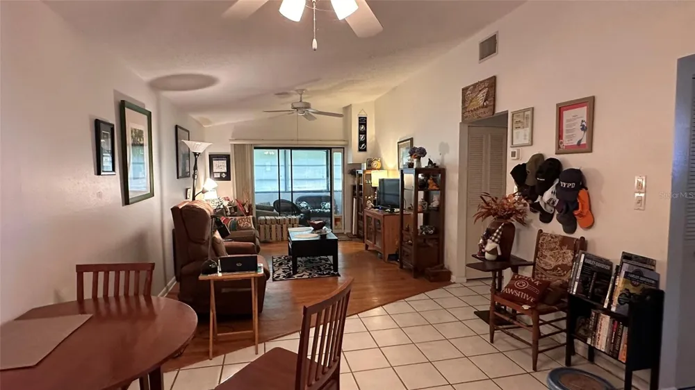 9783 86TH AVENUE Seminole, FL 33777