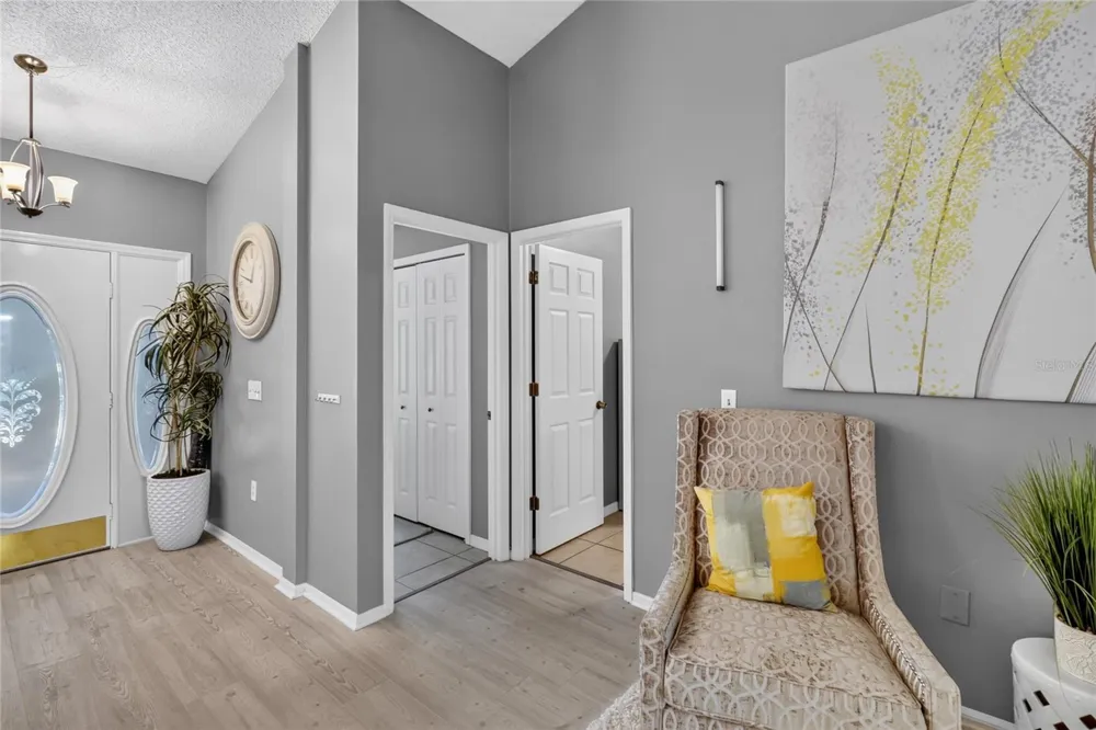 5939 WINDWOOD DRIVE Lakeland, FL 33813