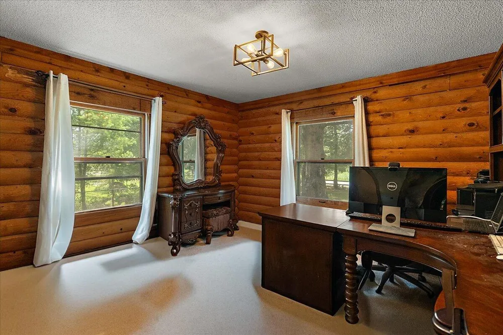 4613 34th Street Zeeland, MI 49464