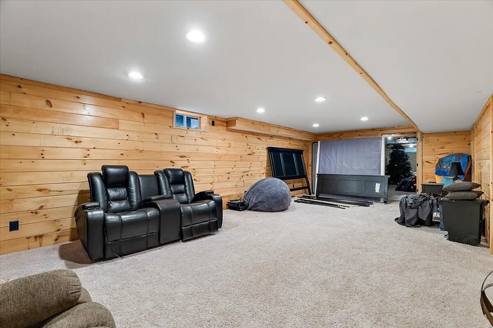 4613 34th Street Zeeland, MI 49464