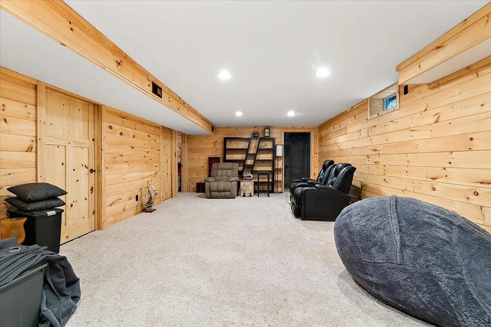 4613 34th Street Zeeland, MI 49464