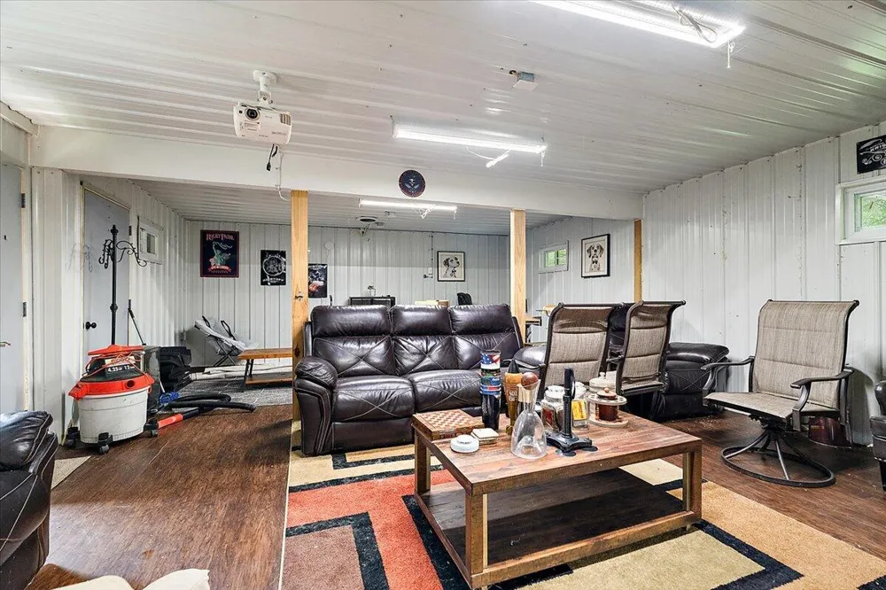 4613 34th Street Zeeland, MI 49464