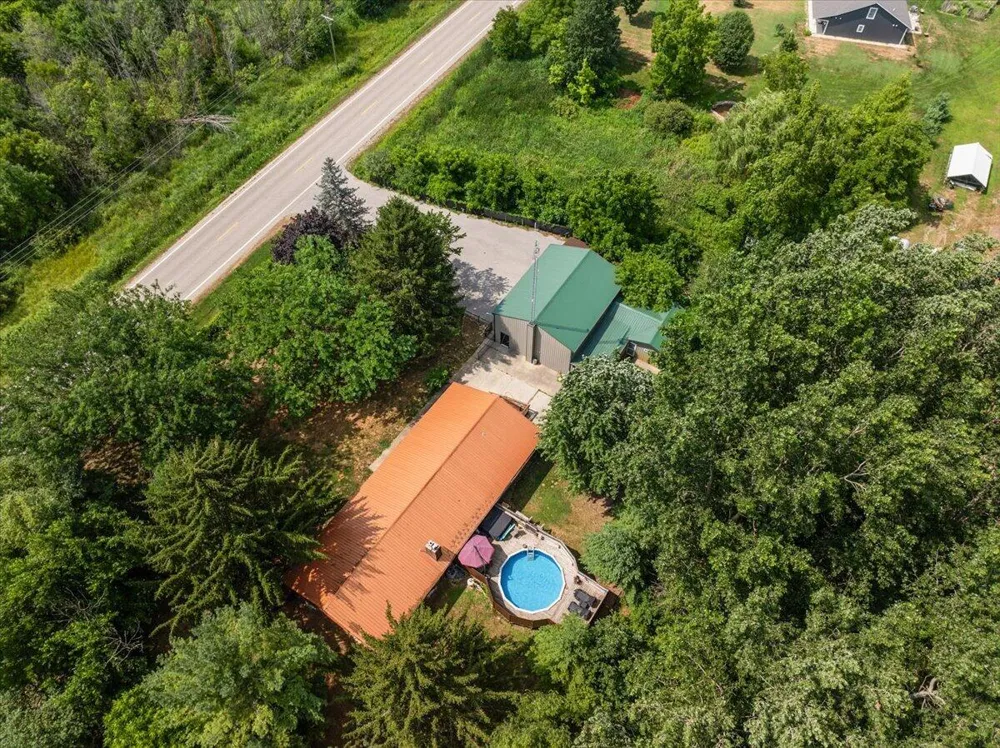 4613 34th Street Zeeland, MI 49464
