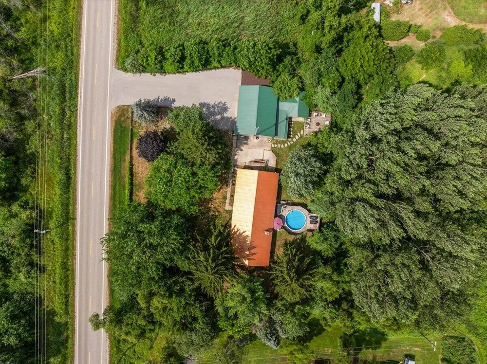 4613 34th Street Zeeland, MI 49464