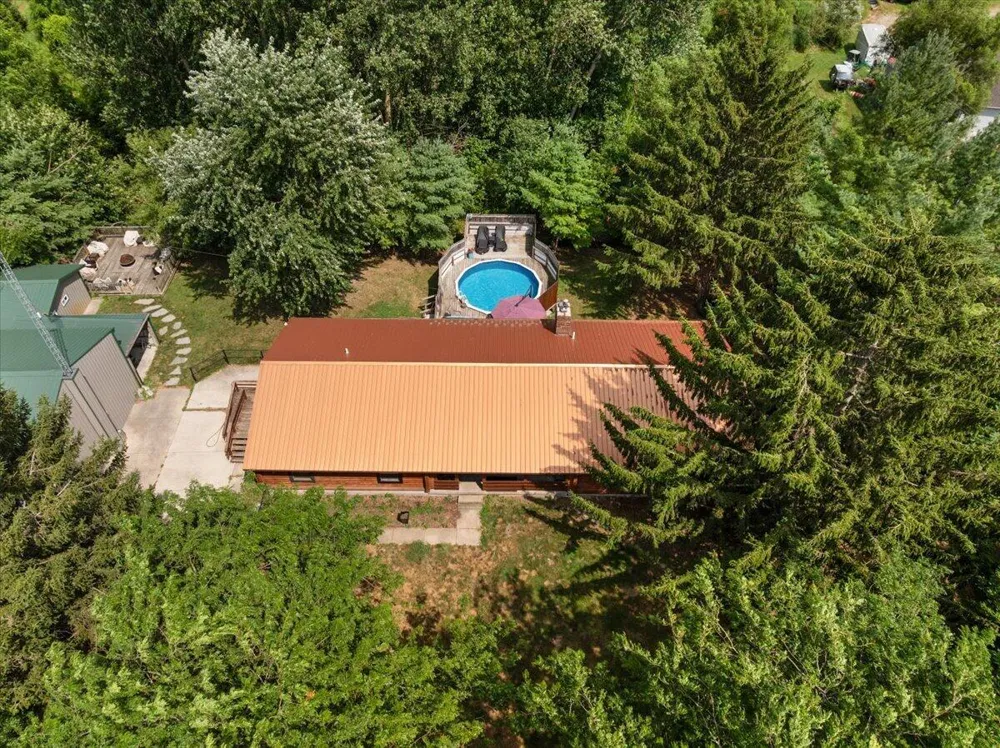 4613 34th Street Zeeland, MI 49464