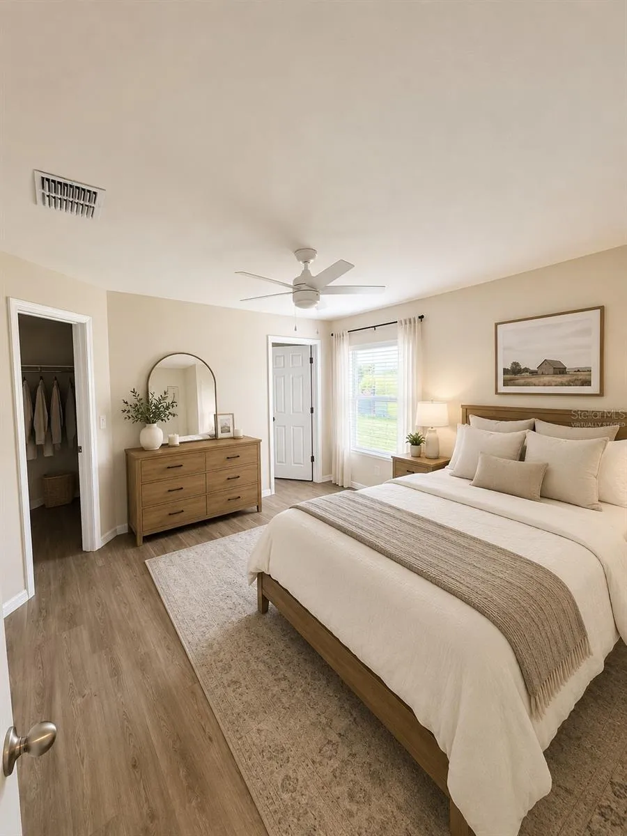 10193 BURLINGTON AVENUE Englewood, FL 34224