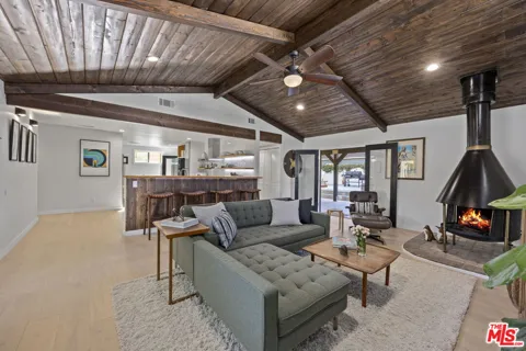 251 Encinal Avenue