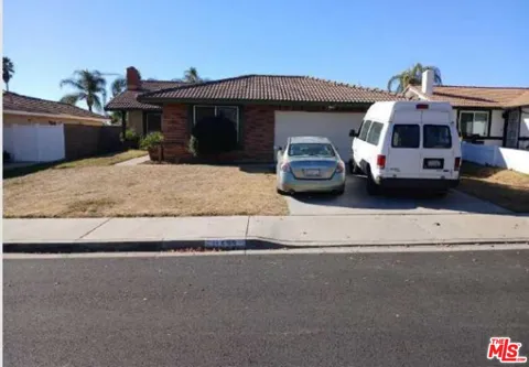 11533 Triumph Lane