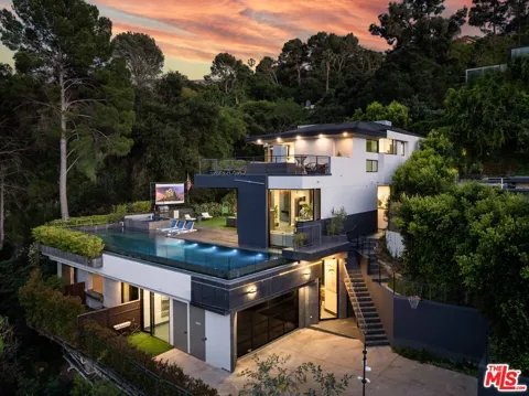3712 Broadlawn Drive