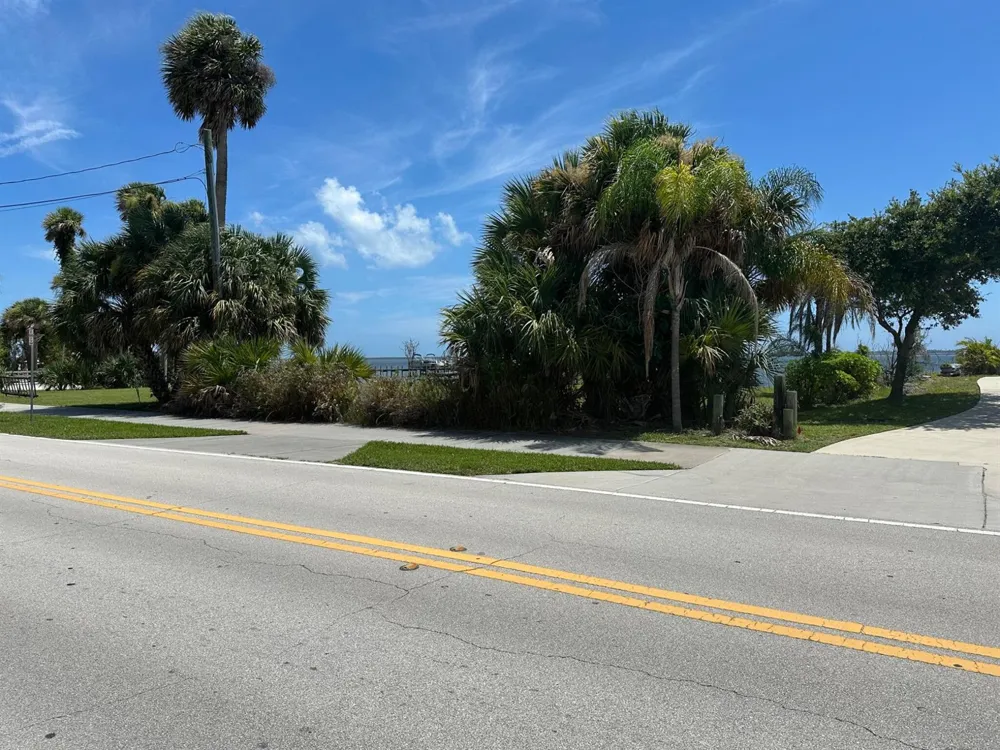 1026 Indian River Drive Sebastian, FL 32958